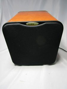 lot 444 image: VINTAGE VELODYNE SPL-R SERIES, TURNS ON