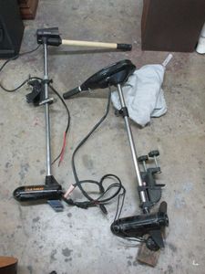 lot 493 image: 2 TROLLING MOTORS, SIGMA &amp MOTOR GUIDE