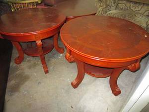 lot 469 image: MATCHING 3 PC COFFEE TABLE 2 END TABLES