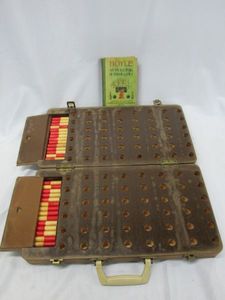 lot 534 image: VINTAGE WOODEN PEG GAME , BRIEFCASE SYLE OPENS TO EXPOSE GAMEBOARD. HOYLE ENCYCLOPEDIA OF INDOOR GAMES.