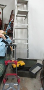 lot 479 image: ALUMINUM LADDER, 2 TOOL BOXES (SEE PICS), MILWAUKEE FOLDABLE DOLLY W 1 BROKEN WHEEL