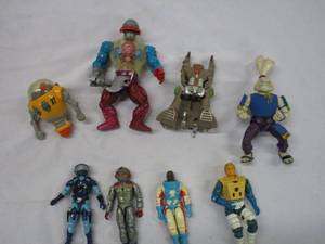lot 578 image: VINTAGE 1980S TOYS AND ACTION FIGURES