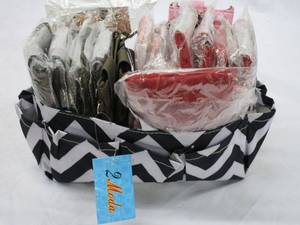 lot 596 image: LOT OF NEW WALLETS