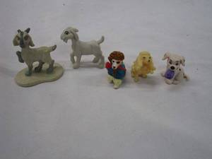 lot 576 image: 1990S DISNEY ANIMAL CHARACTER FIGURINES LOT