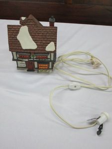 lot 603 image: DEPARTMENT 56 DICKENS VILLAGE SERIES TUTBURY PRINTER