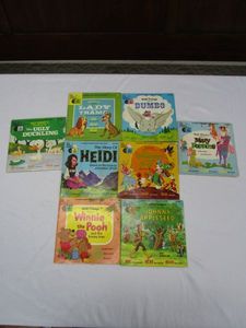 lot 650 image: DISNEY READ ALONG RECORDS