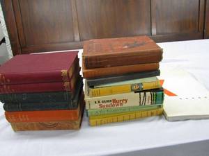 lot 651 image: BOOKS-SEE PICS, PREVIEW RECOMMENDED
