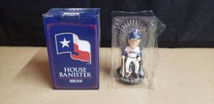 lot 14 image: Texas Rangers Manager Jeff Banister House of Banister Bobble Head
