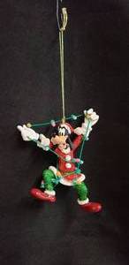 lot 139 image: Walt Disney Goofy Christmas Ornament