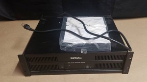lot 176 image: QSC ISA300Ti Professional Power Amplifier