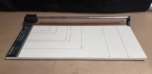 lot 181 image: SUSIS Model 197 Rollschneider Rotary Cutter