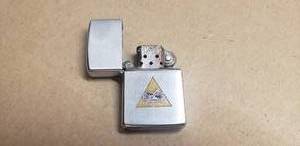 lot 195 image: Vintage Home of Armor Fort Knox Kentucky Zippo Lighter