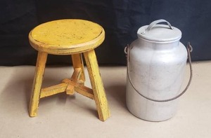 lot 207 image: Decorative Stool and Mirror 4Qt Aluminum Milk Container