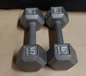 lot 229 image: Pair of 15 lb Solid Hex Dumbbells