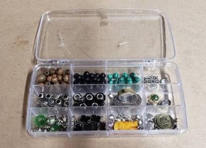 lot 238 image: Box of Jewlry Beads and Pendants