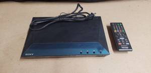 lot 241 image: Sony Blu-RayDVD Player with Remote - Model BDP-S3100