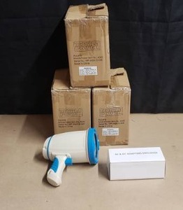 lot 70 image: Lot of 3 NEW Mobile Power AquaLite Waterproof Lithium Ion Spotlights - Model 4045