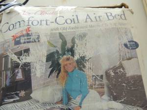 lot 159 image: Air cloud comfort core Queen size bed