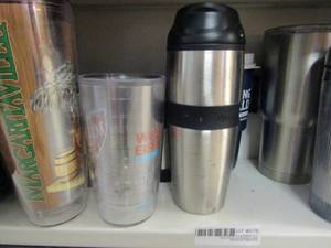 lot 278 image: 10 hotcold mugs