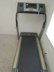 lot 326 image: Nordic Track Solaris treadmill. Digital screen, padded grip bar, base 7- 37 Wide Folds for storage users guide available on line