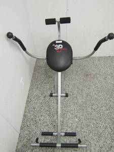 lot 327 image: 3D abs exercise machine folds for easy storage