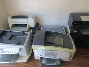 lot 331 image: Lot of 8 HP printers and scanners no cords