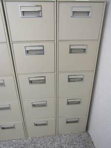lot 346 image: 2 file cabinets 5 drawers 58x15x28