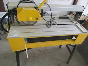 lot 34 image: 24 bridge saw 44 x 18x 36  M 83200