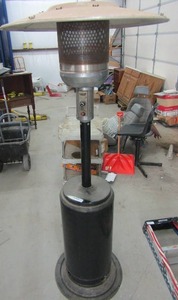 lot 101 image: Chill Chaser gas heater #o915X 73 tall 30w