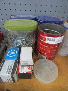 lot 91 image: Various screws, fasteners and nails