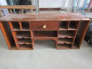 lot 132 image: Desk hutch 13 cubbies hole and one drawer 38l 16T 10D