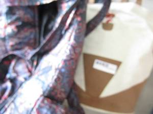 lot 113 image: Garment bags