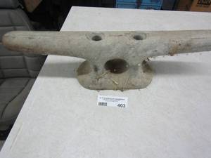 lot 403 image: Boat Marine Dock CLEAT