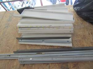lot 426 image: DISPLAY SHELF - DISASSEMBLED