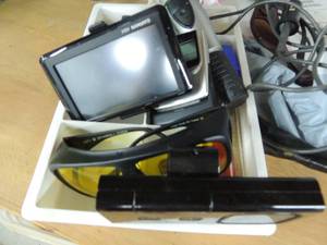 lot 432 image: GARMIN  GPS, SUNGLASSES  PLUS