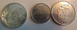 lot 71 image: Heads or Tails, Serenity Coin, Mardi Gras Doubloon Krewe coin 1984