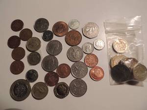 lot 93 image: Great Britain Pense, penny 1 and 2 pound coins