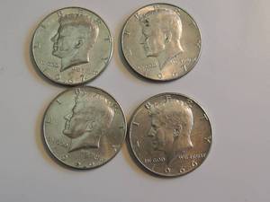lot 119 image: Kennedy half dollar 1966 x 2    1967 x 2