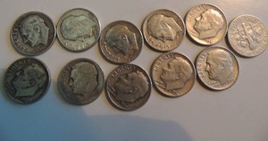 lot 137 image: Roosevelt Dimes 1950s x 11