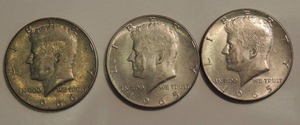 lot 4 image: KENNEDY HALF DOLLAR - 1965 (X 2) & 1966