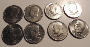 lot 7 image: KENNEDY HALF DOLLAR - 1971   QTY 8