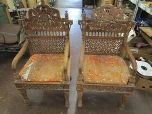 lot 43 image: ANTIQUE CHAIRS WITH WOOD CARVING DETAIL. SEE PHOTOS FOR CONDITION.&nbsp
