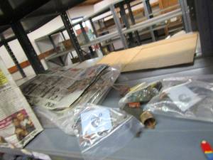 lot 74 image: HANGING HOME DECOR AND RECYCLED GIFT BAGS