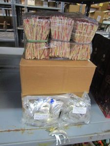 lot 78 image: GENEROUS LOT OF SMALL RECYCLED GIFT BAGS AND BAGS OF METAL MOOSE PIECES&nbsp