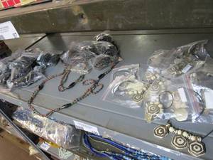 lot 100 image: LOT OF HAND MADE NECKLACES NEW IN PACKAGING