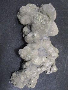 lot 143 image: RAW PYRITE STONE