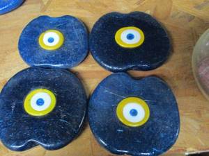 lot 176 image: LARGE FLAT GLASS BEADS