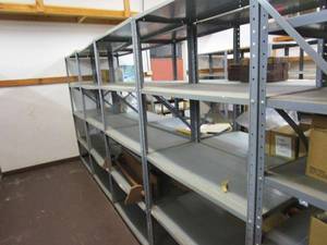 lot 30 image: 3 SHELVING UNITS, CONTENTS NOT INCLUDED