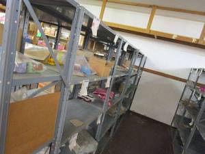 lot 200 image: 3 SHELVING UNITS, CONTENTS NOT INCLUDED.