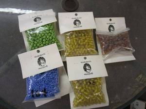 lot 282 image: LOT OF GLASS BEADS NEW IN PACKAGE, MAHARANI LABELED, HAND MADE IN INDIA